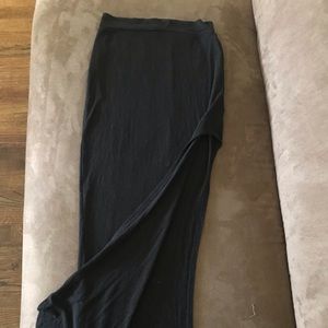 Tobi long black skirt